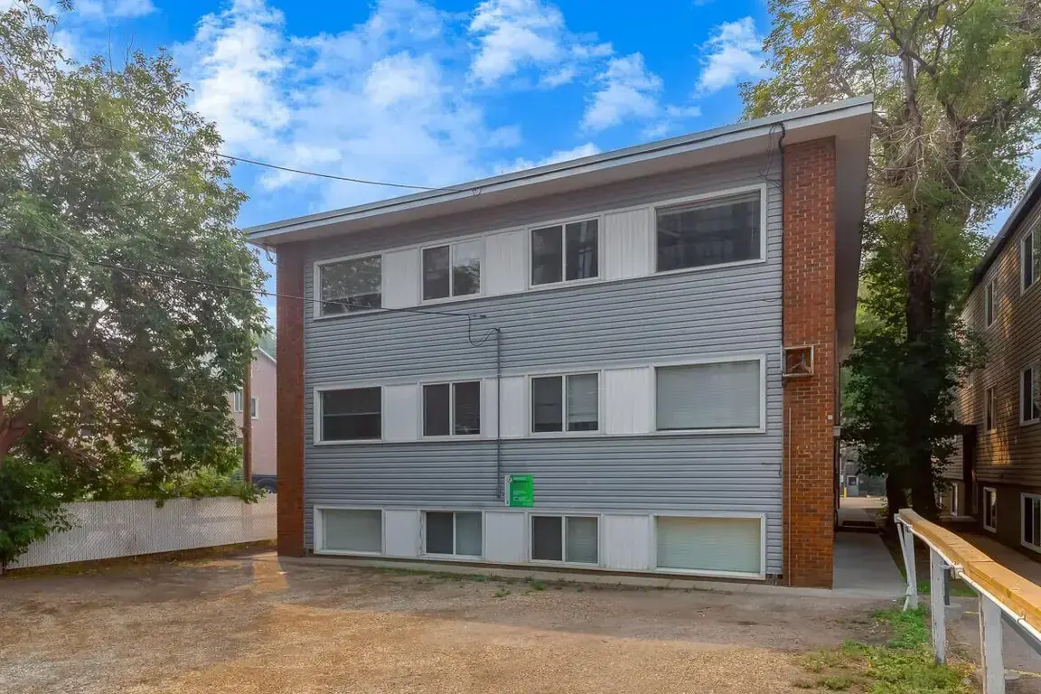 Louise Apartments - Photo 11