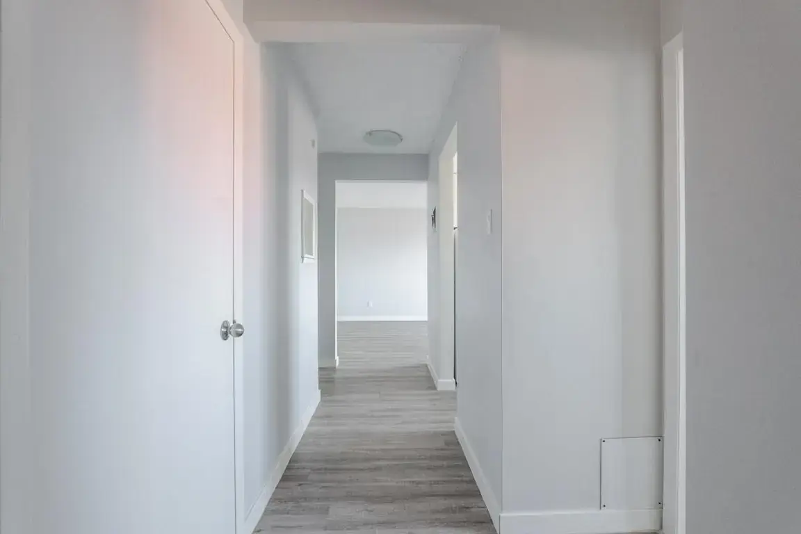 Soho Manor - Photo 24