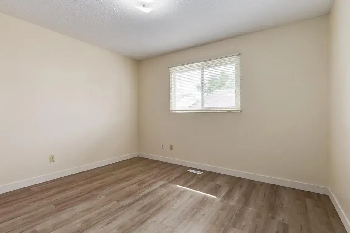 South Ridge Townhomes - Photo 37
