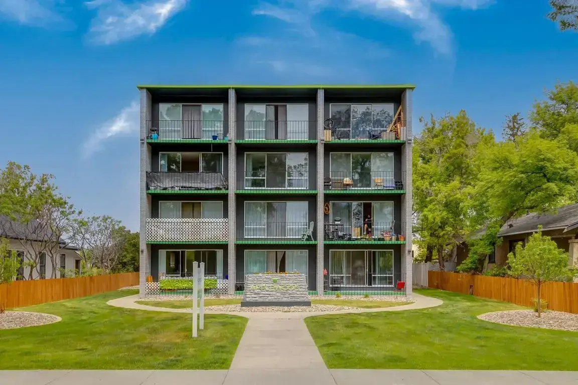 Apartments for rent in Lethbridge.