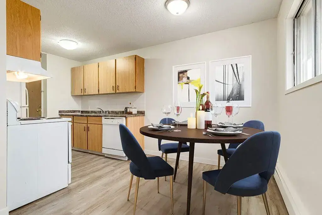 Cozy dining corner and kitchen at Cambridge Court in Lloydminster.