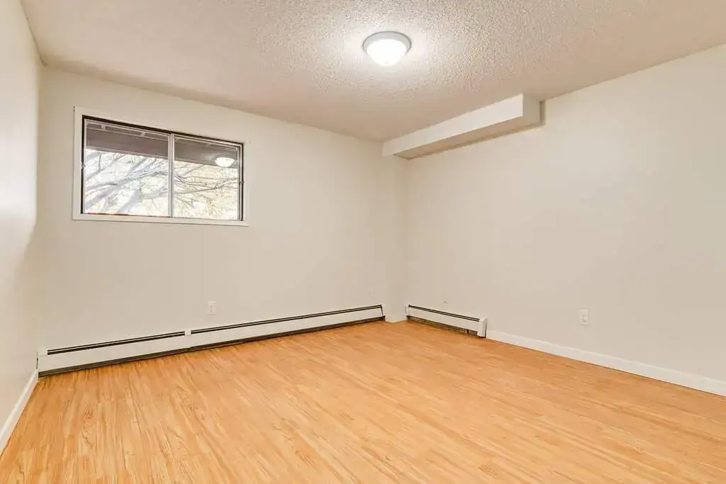 Good size bedrooms at Cambridge Court in Lloydminster.