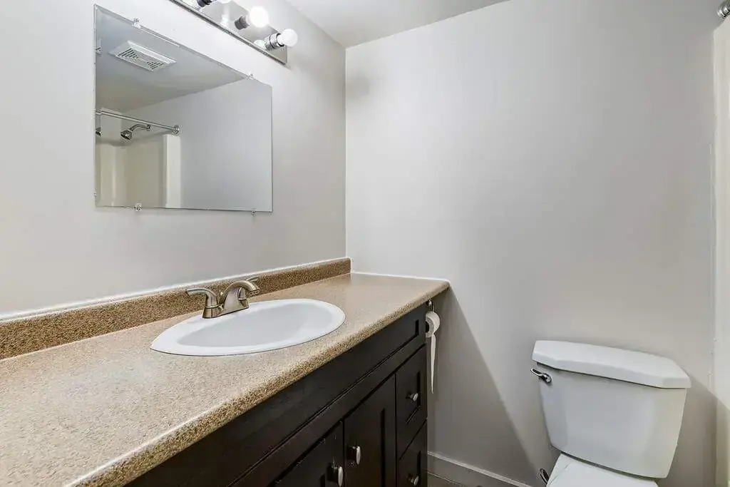 Casablanca Apartments - Photo 5