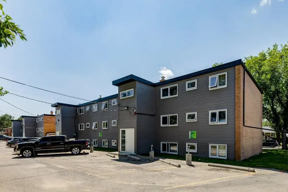 Crestwood Apartments - Photo 26
