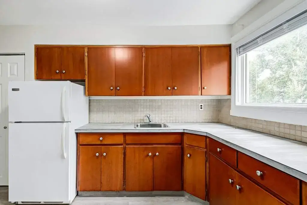 Crestwood Apartments - Photo 6