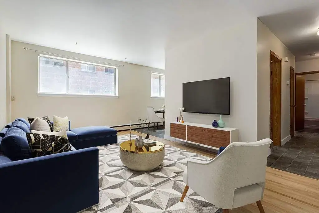 Lady Robinson Apartments - Photo 14
