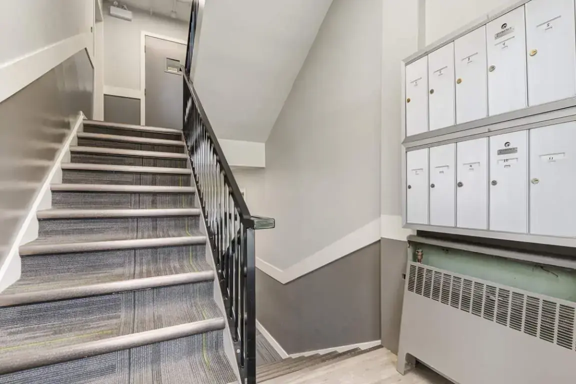 Lakeview Apartments - Photo 9
