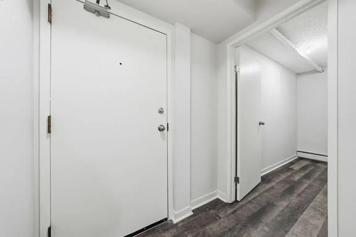 Alan's Place - Photo 28