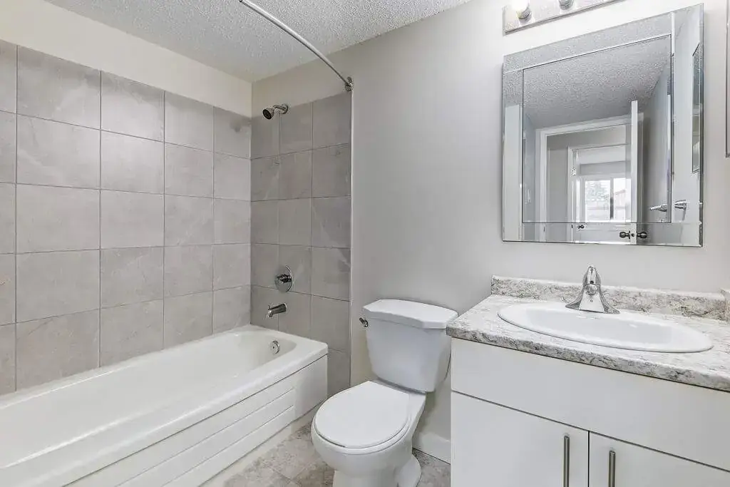 Alan's Place - Photo 40