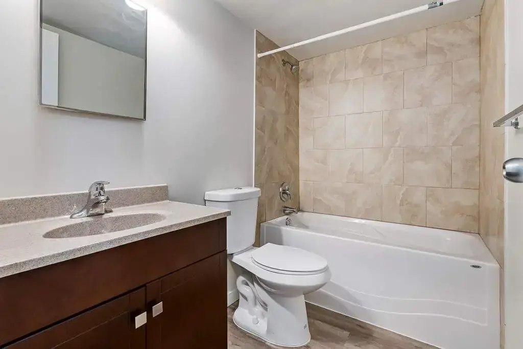 Huxley Apartments - Photo 7