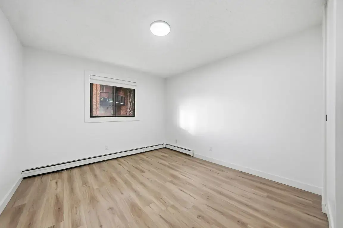 Lakewood Manor - Photo 27