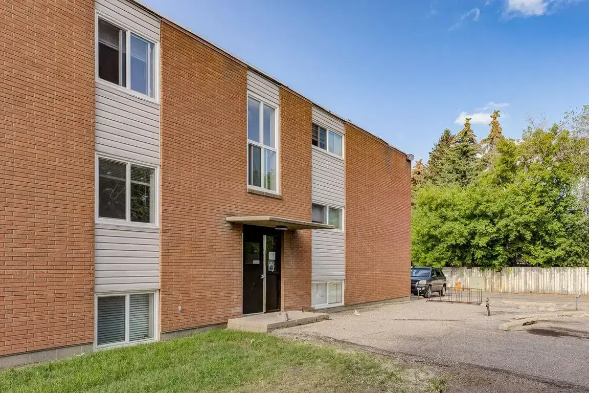 Miami Apartments in Saskatoon.