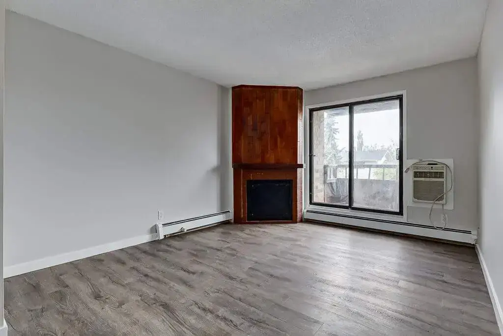 St. James Place - Photo 10