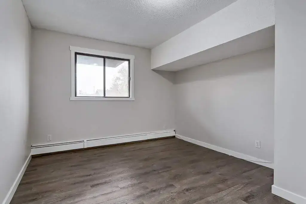 St. James Place - Photo 13