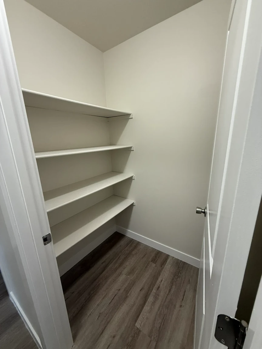 Fernwood Apartments - Photo 36
