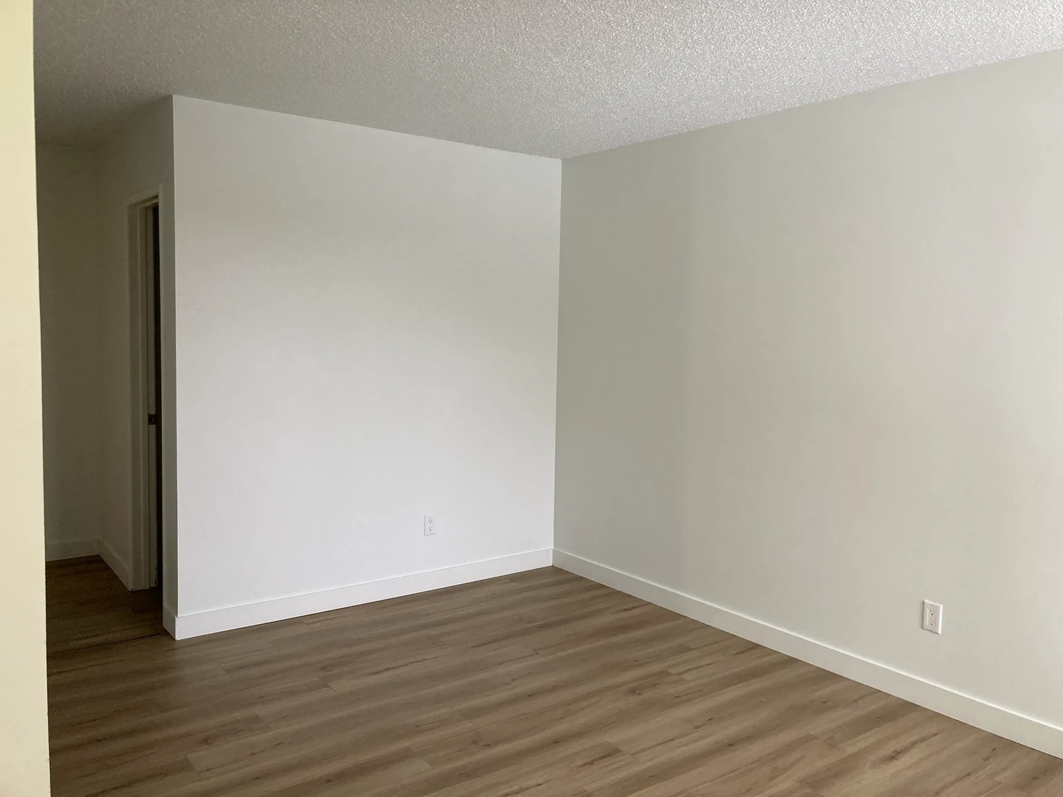 Hooke County Townhomes - Photo 18