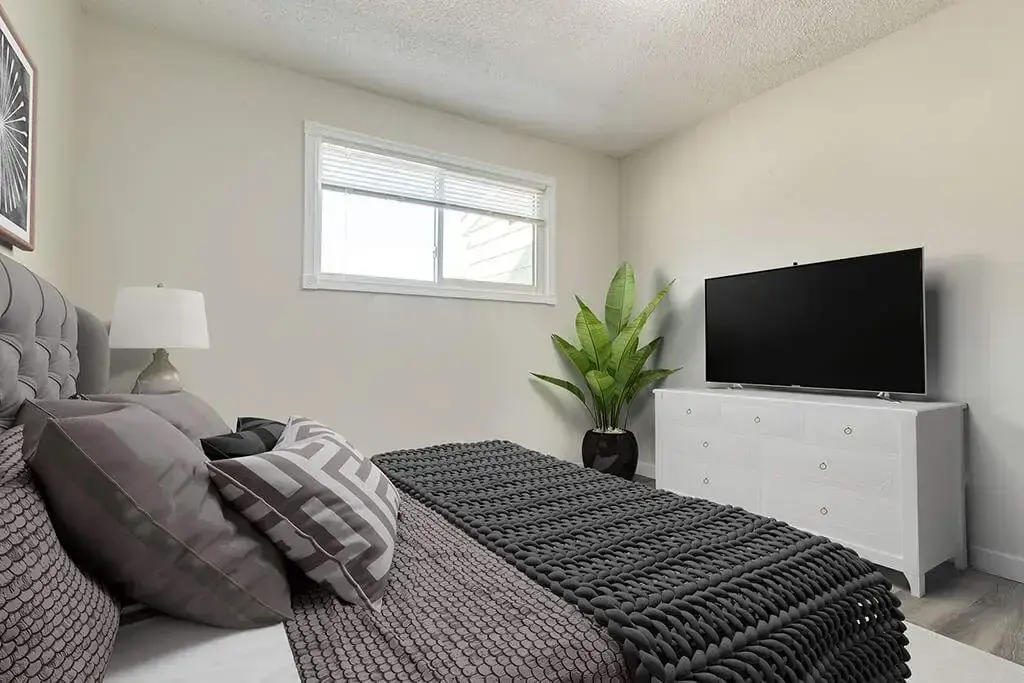 Good size bedroom at Country View Estates in Wetaskiwin.