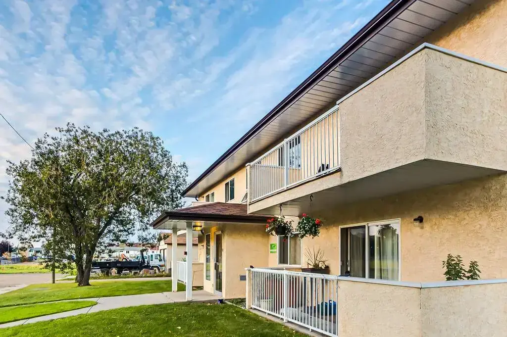 Crowchild Court apartments for rent in Wetaskiwin.