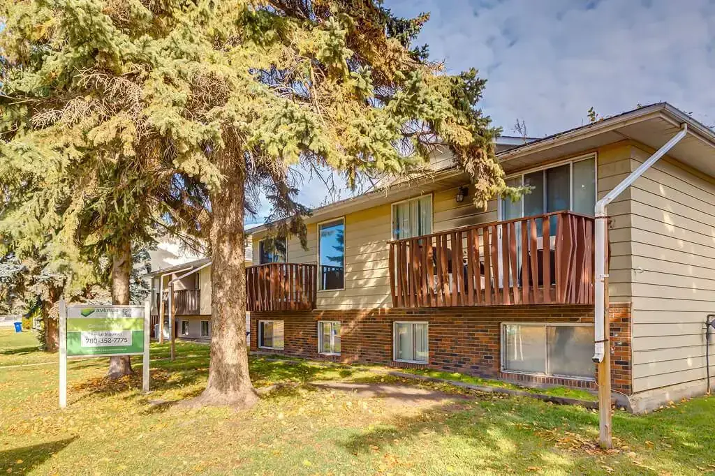 Gerard Estates for rent in Wetaskiwin.