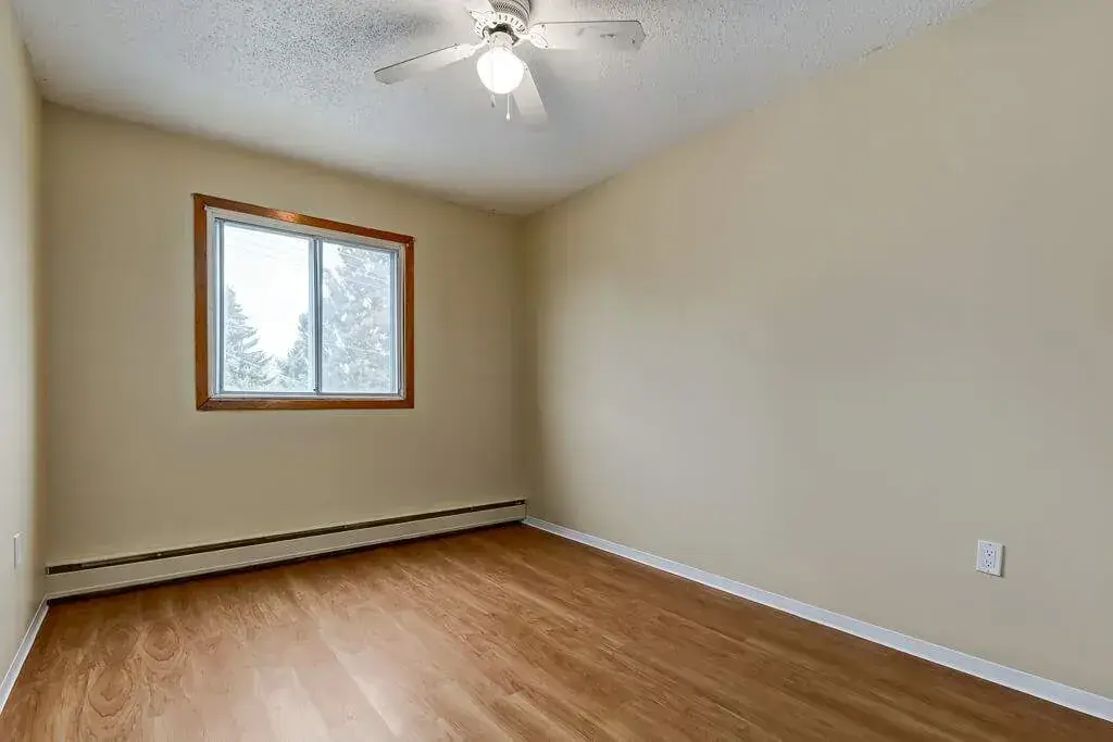 Good size bedrooms at Crescent Court in Yorkton.