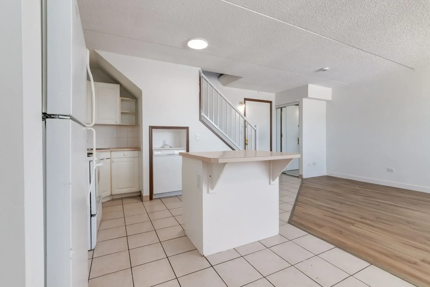 Hillsboro Place - Photo 35