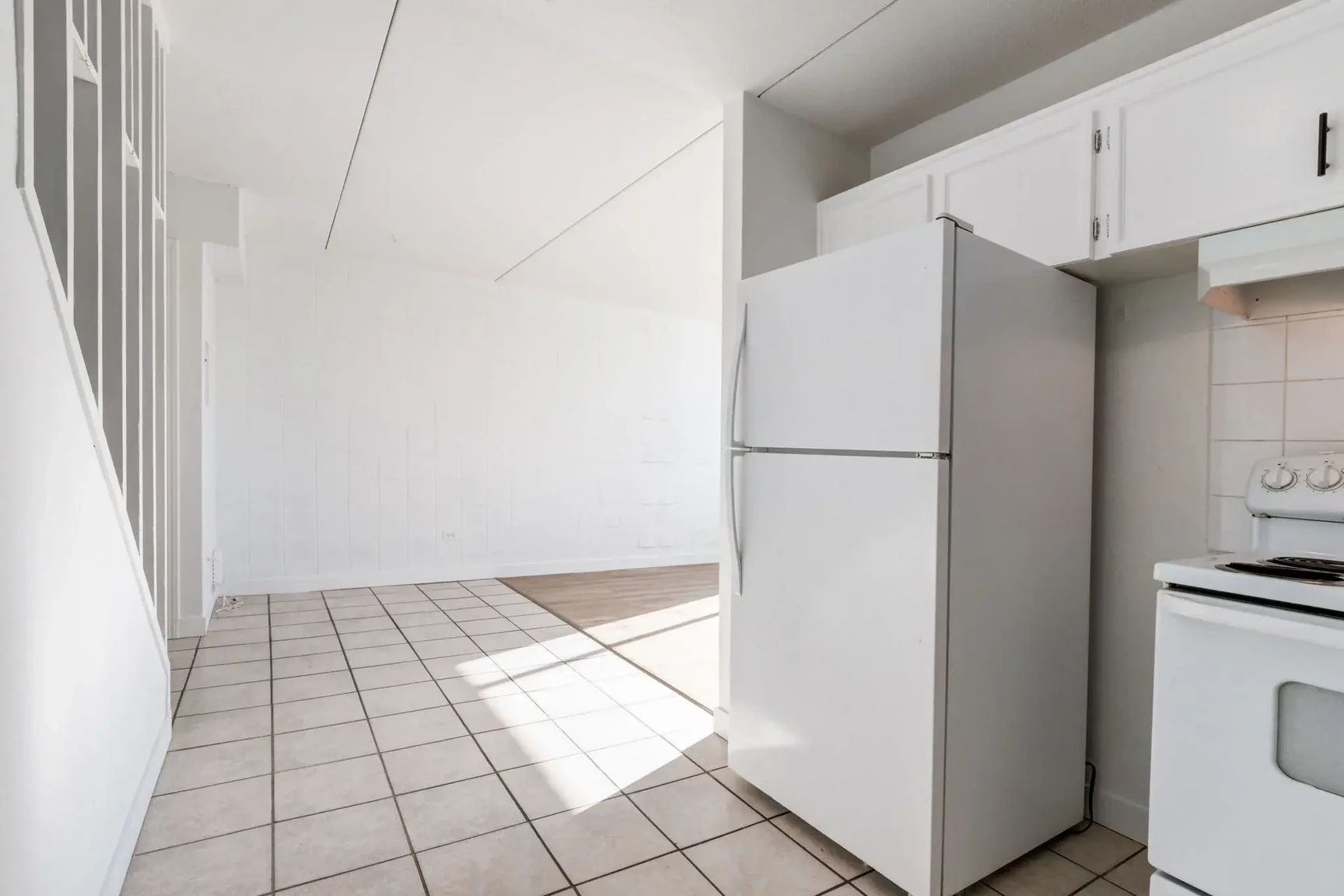 Hillsboro Place - Photo 8