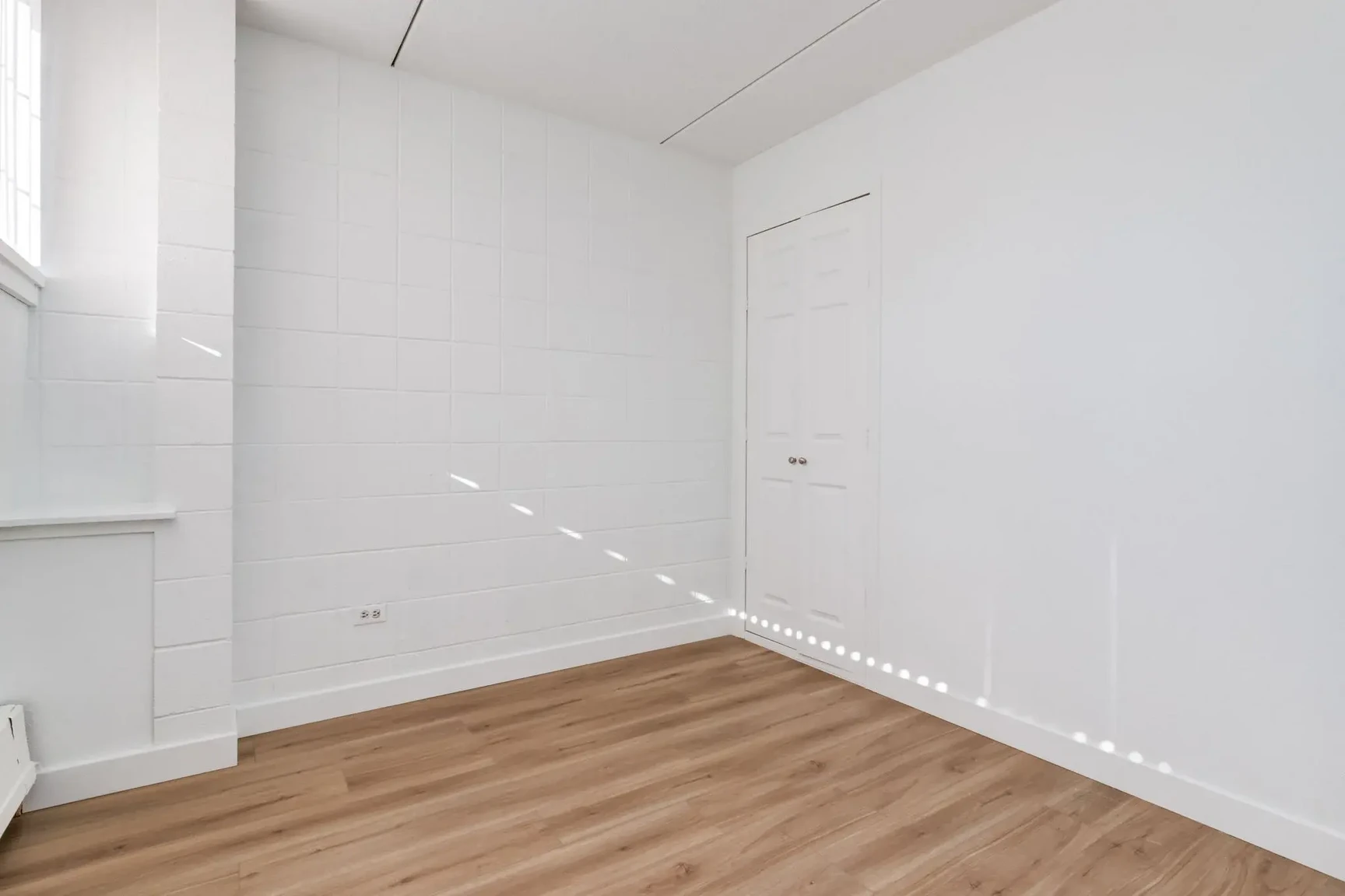 Hillsboro Place - Photo 14