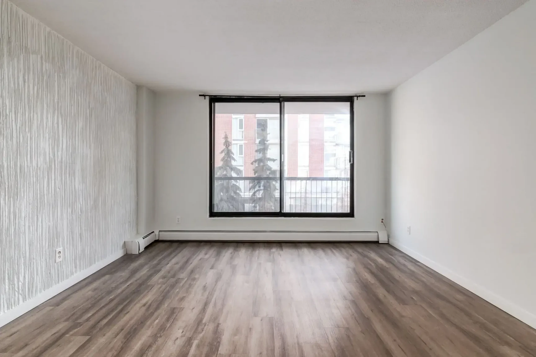 Westside Apartments - Photo 10
