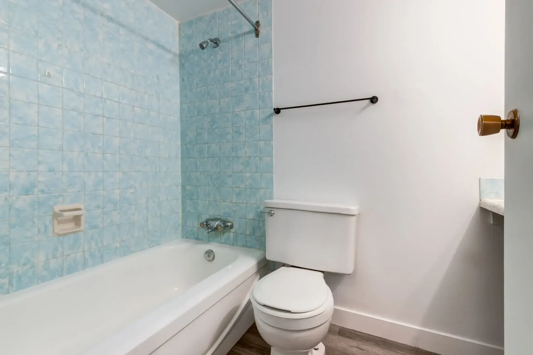 Westside Apartments - Photo 20