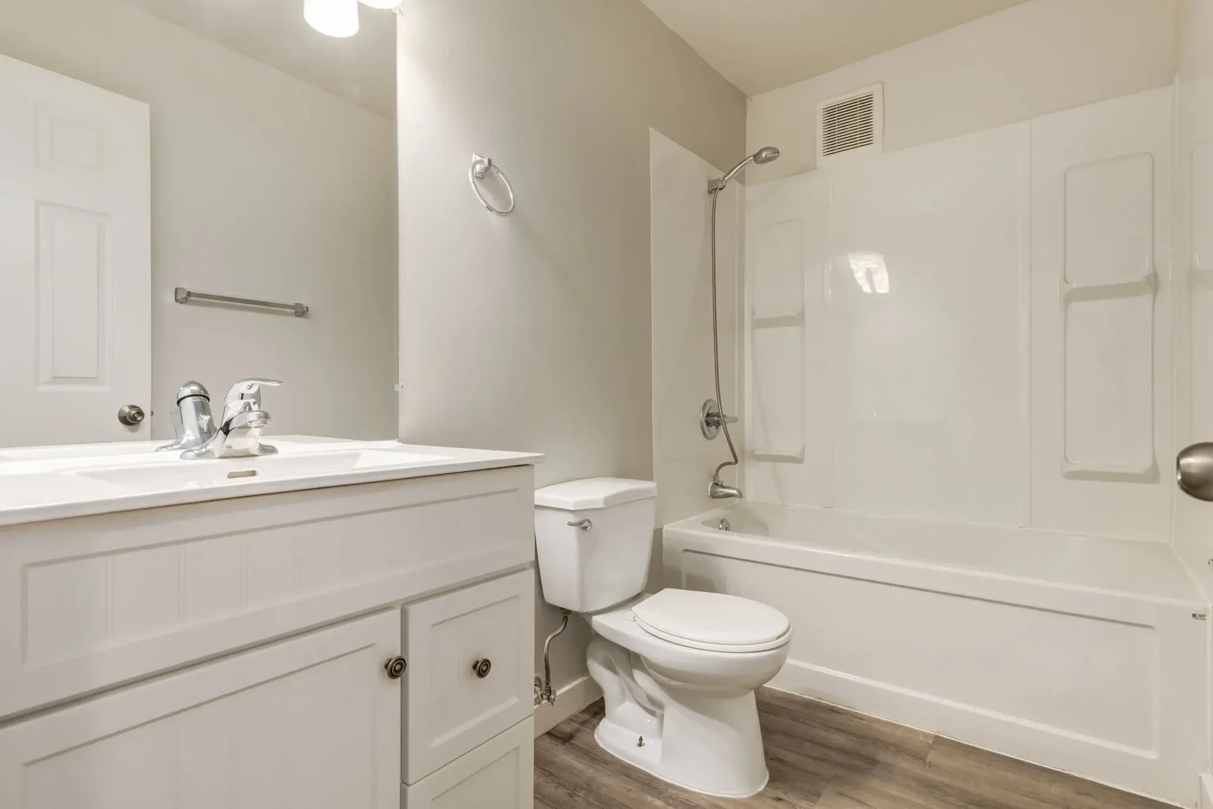 Shannon Villa - Photo 13