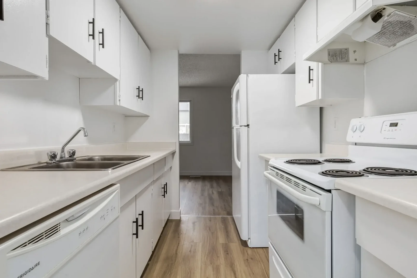 Hartford County Townhomes - Photo 12