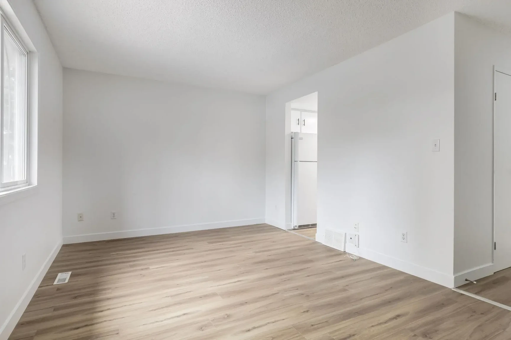 Hartford County Townhomes - Photo 9
