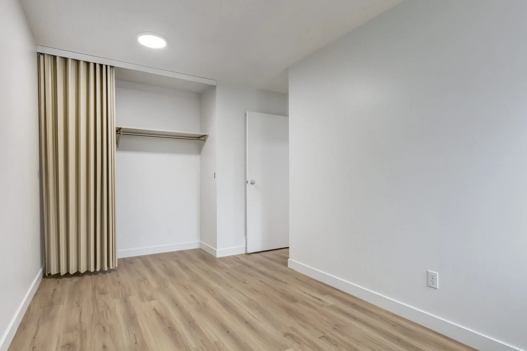 Hartford County Townhomes - Photo 21