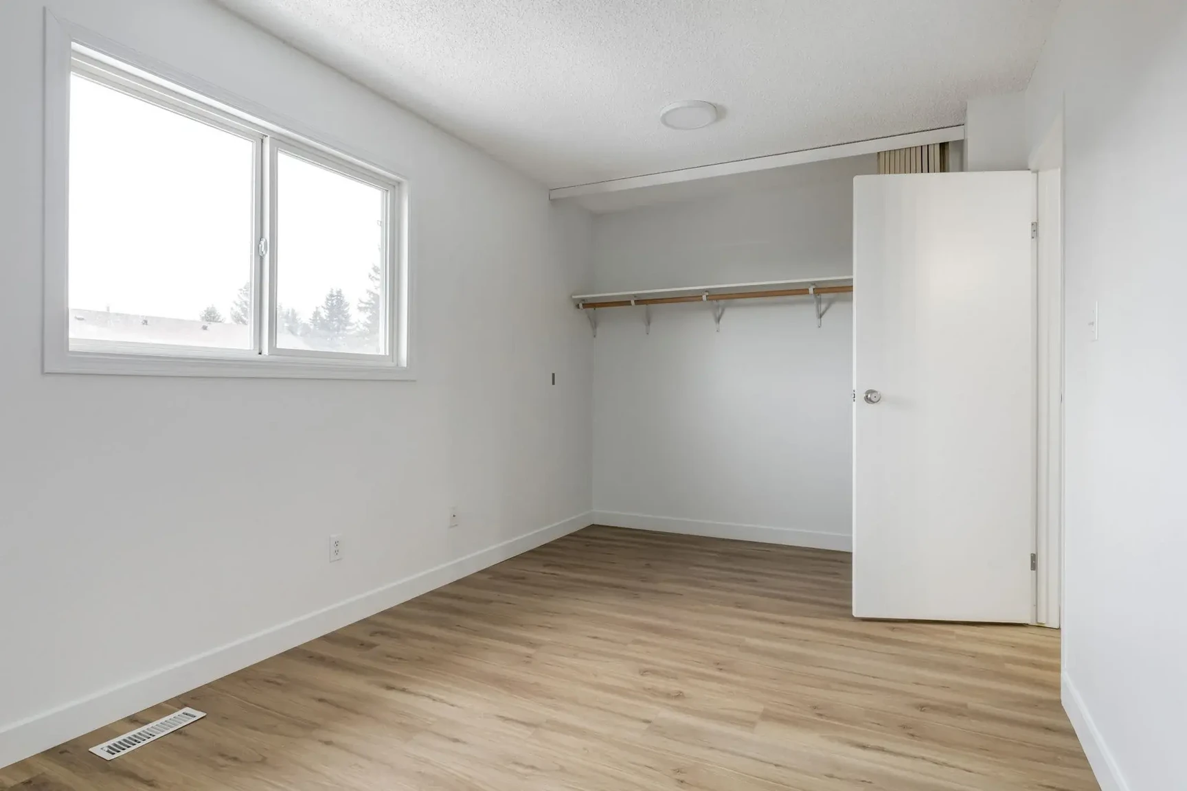 Hartford County Townhomes - Photo 23