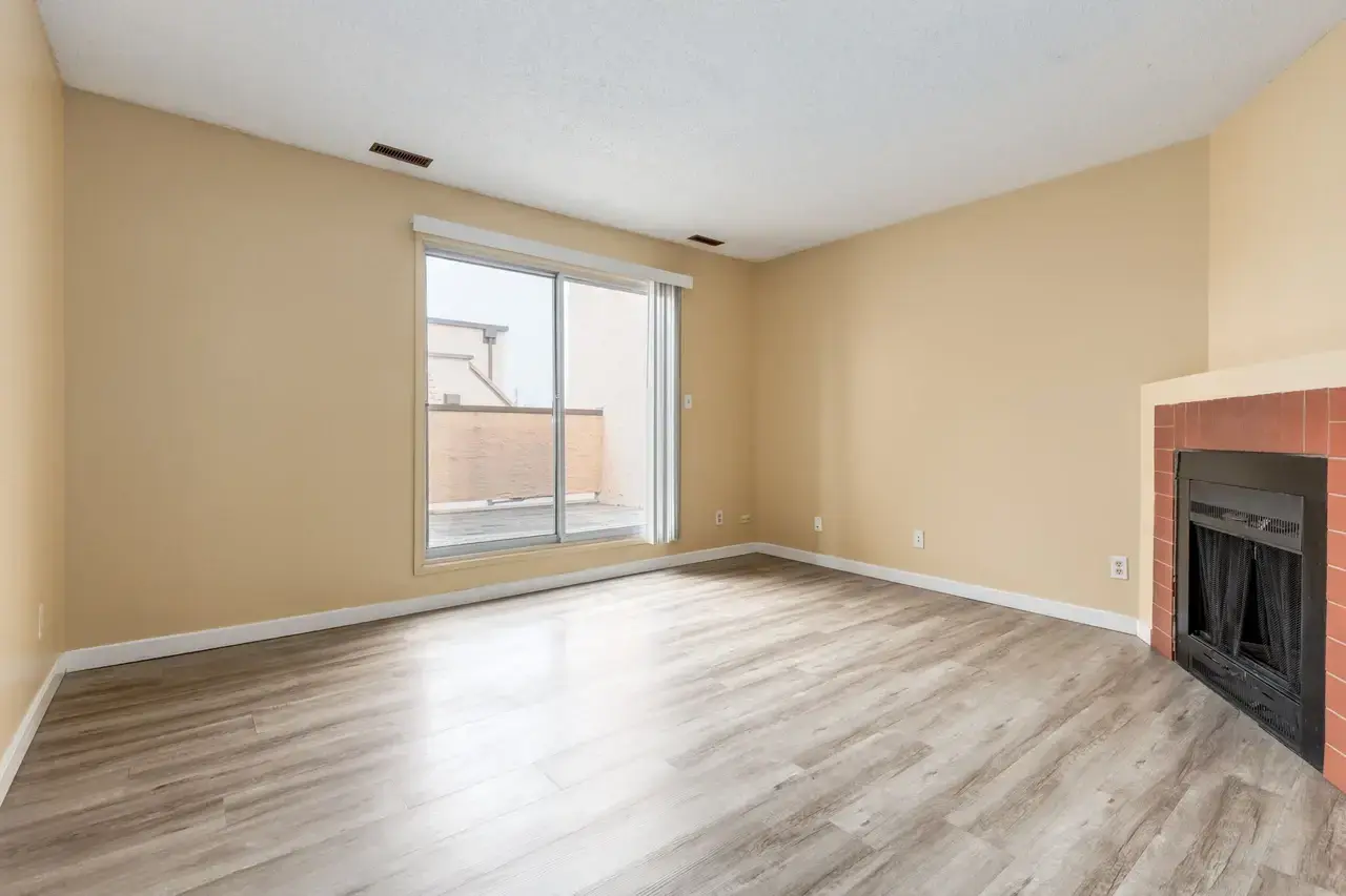 Sunridge Village - Photo 27