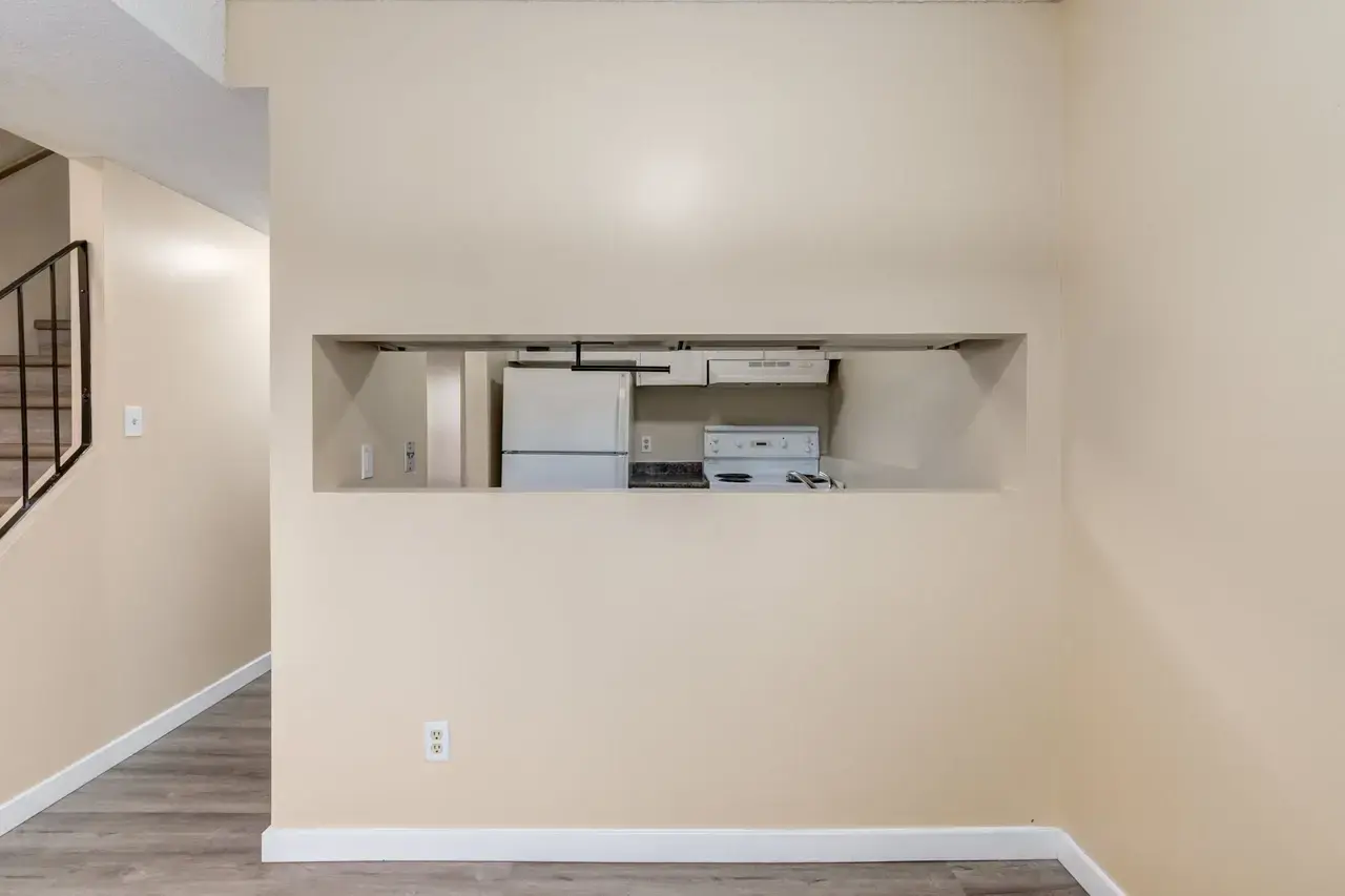 Sunridge Village - Photo 33