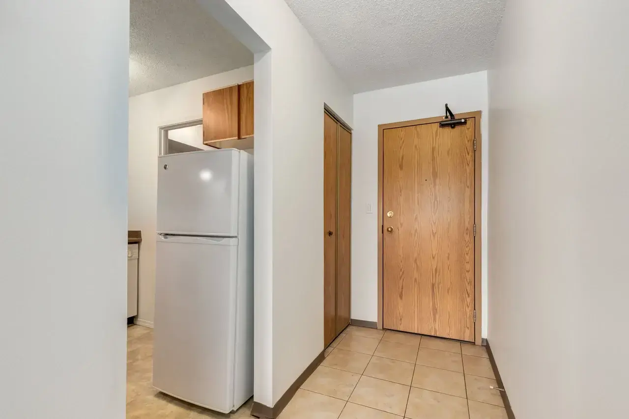 Cedarvilla Apartments - Photo 15