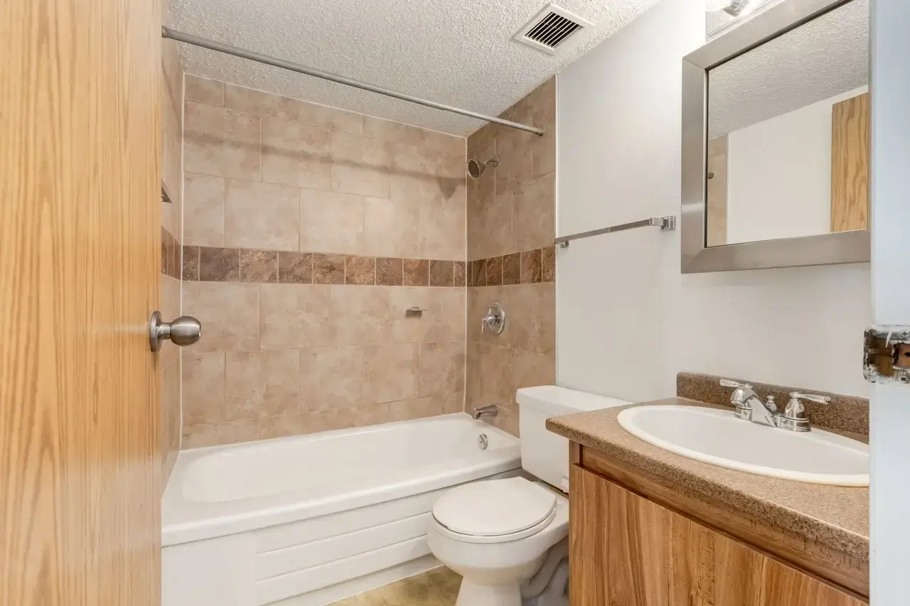 Cedarvilla Apartments - Photo 29