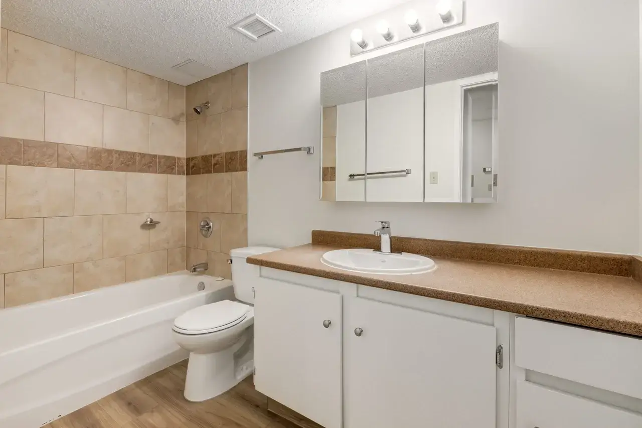 Cedarvilla Apartments - Photo 13