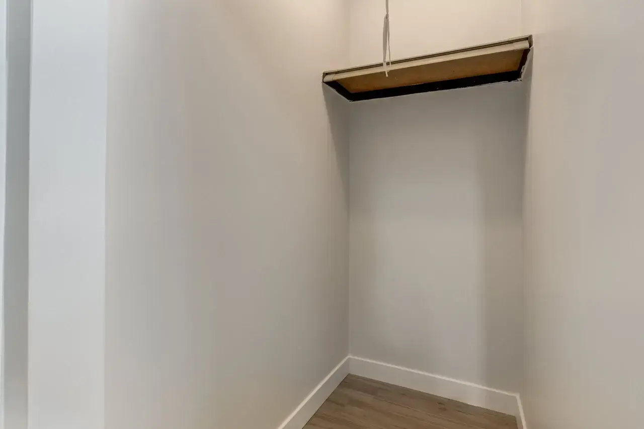 Cedarvilla Apartments - Photo 11