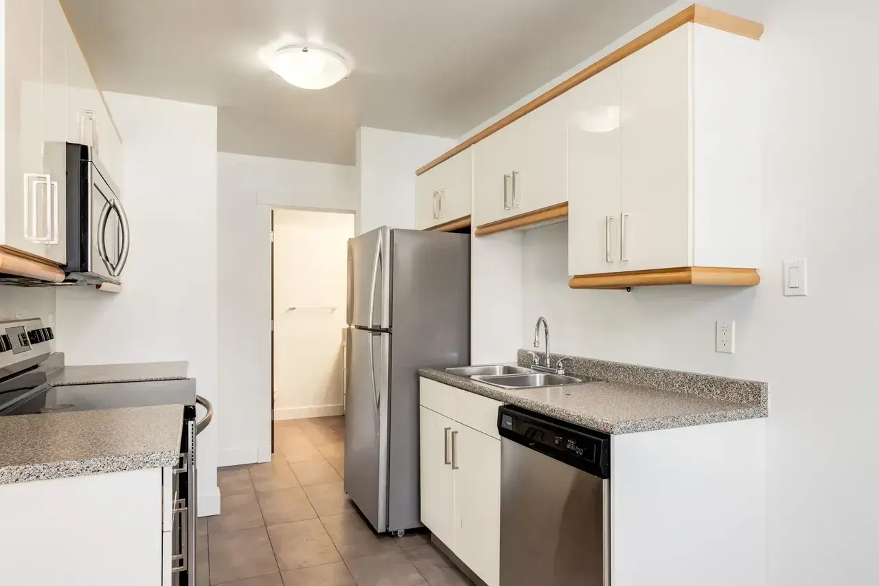 The Rundle - Photo 19