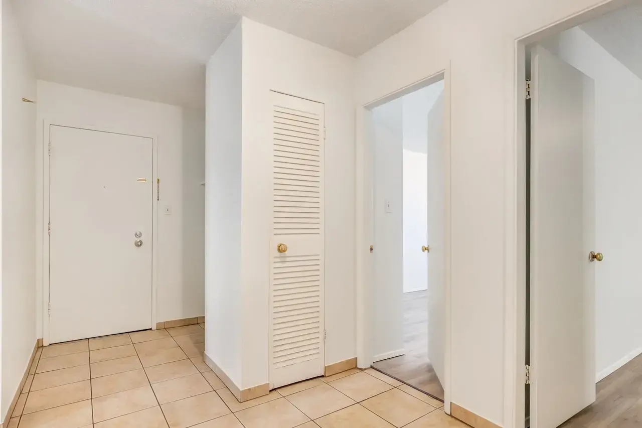 Sunalta Place - Photo 14