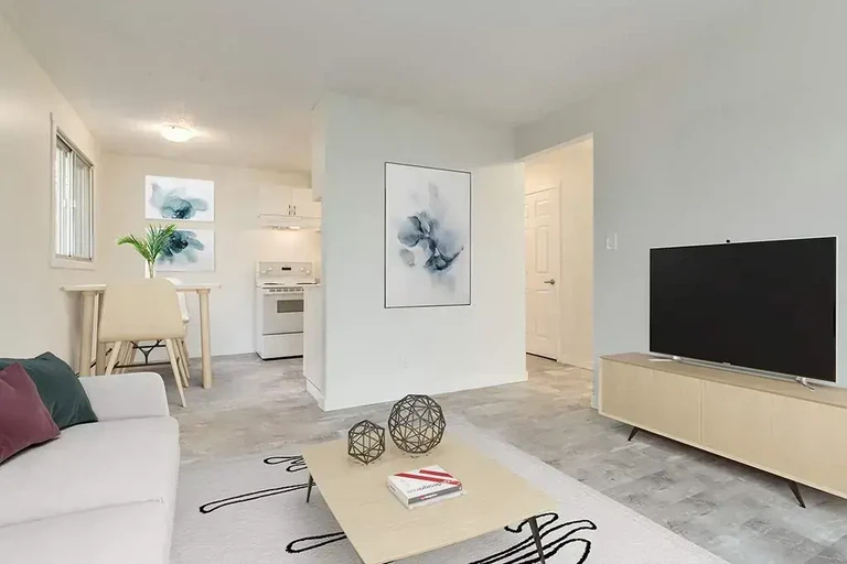 Evergreen Apartments