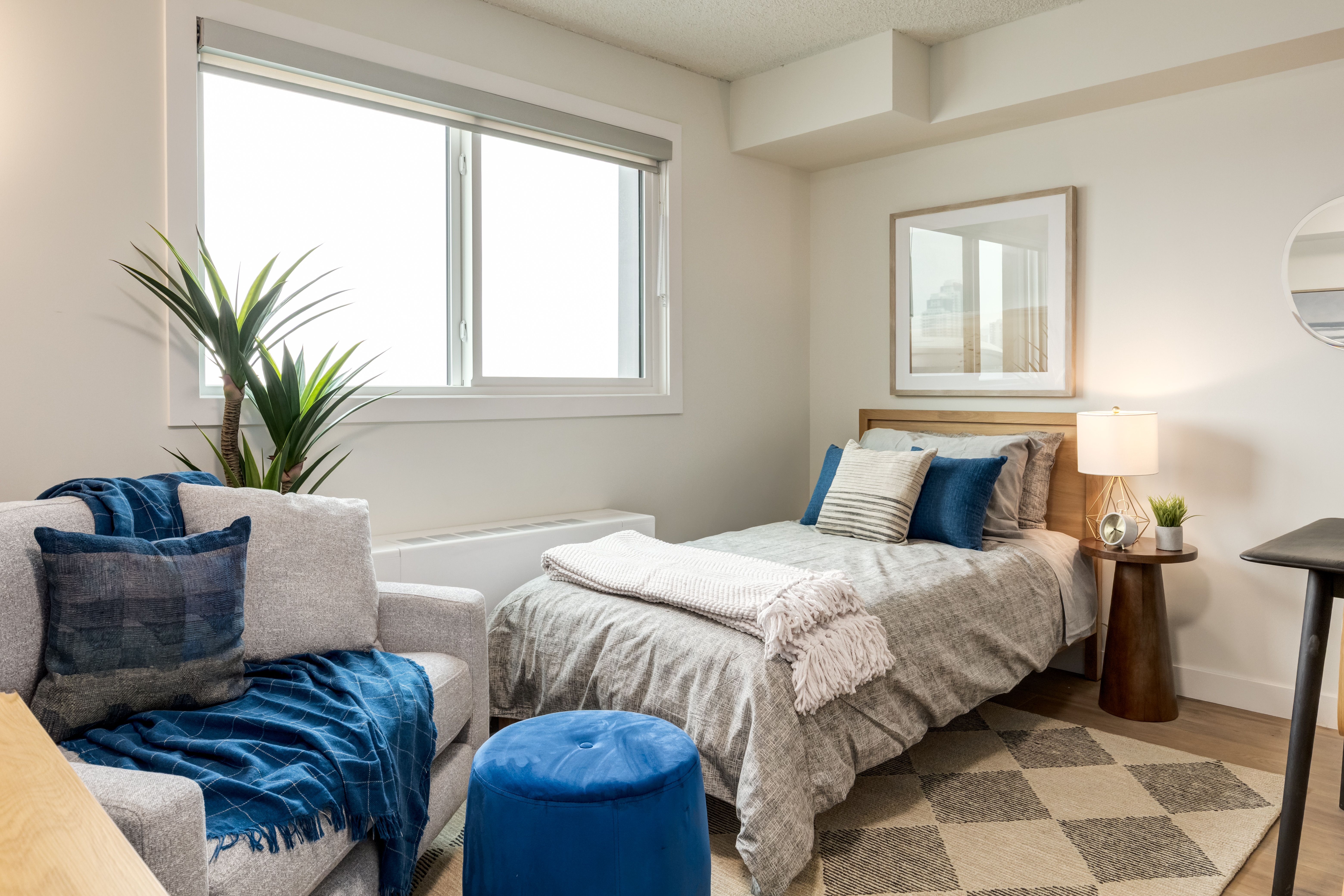 Image of The SunRise bedroom.