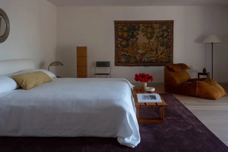 Learn what the top 2026 trend is for rugs.