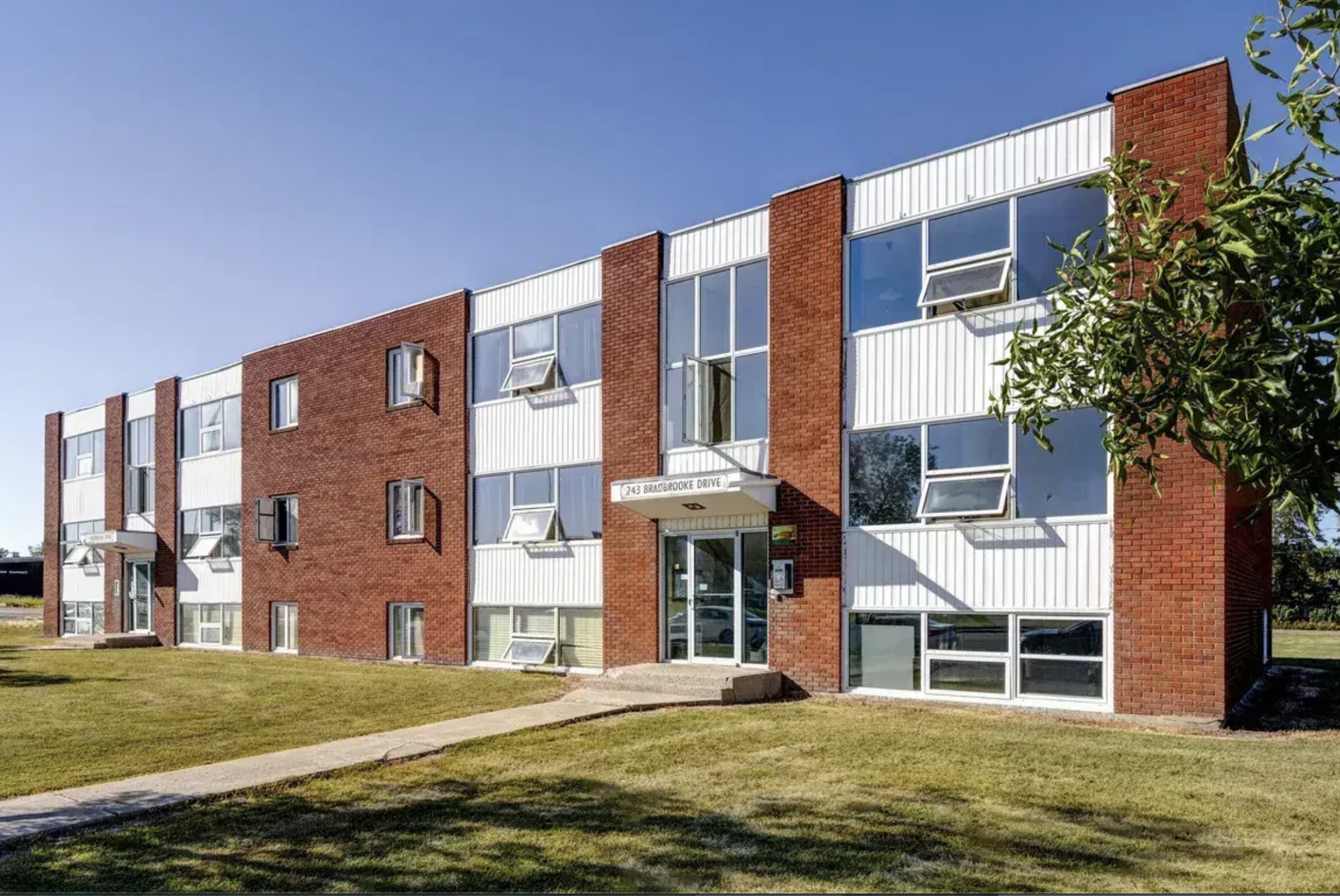 Image of Kerri Grove in Yorkton, Alberta.