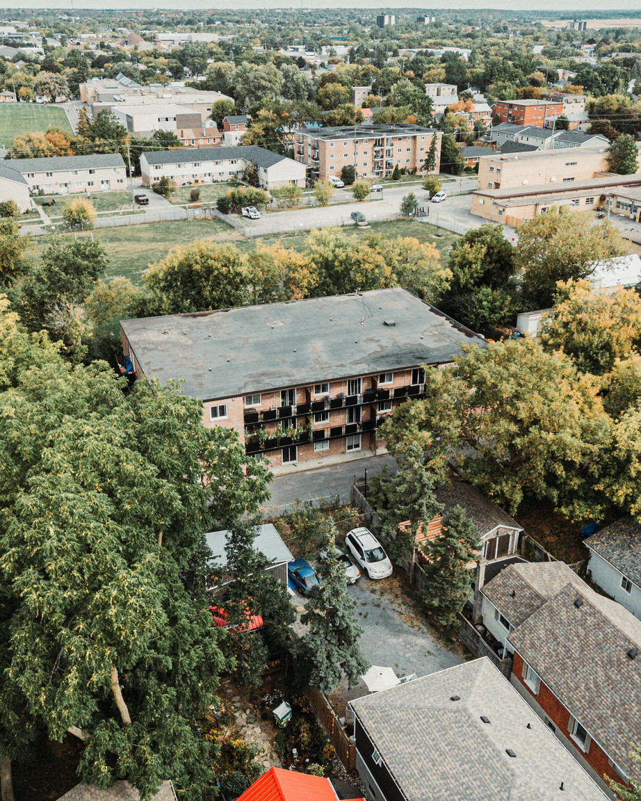385 Division Street - Photo 5
