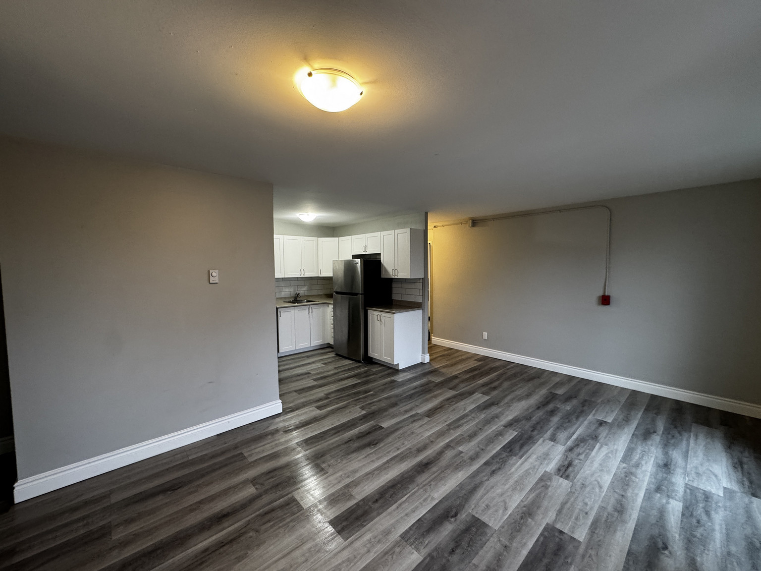 385 Division Street - Photo 14