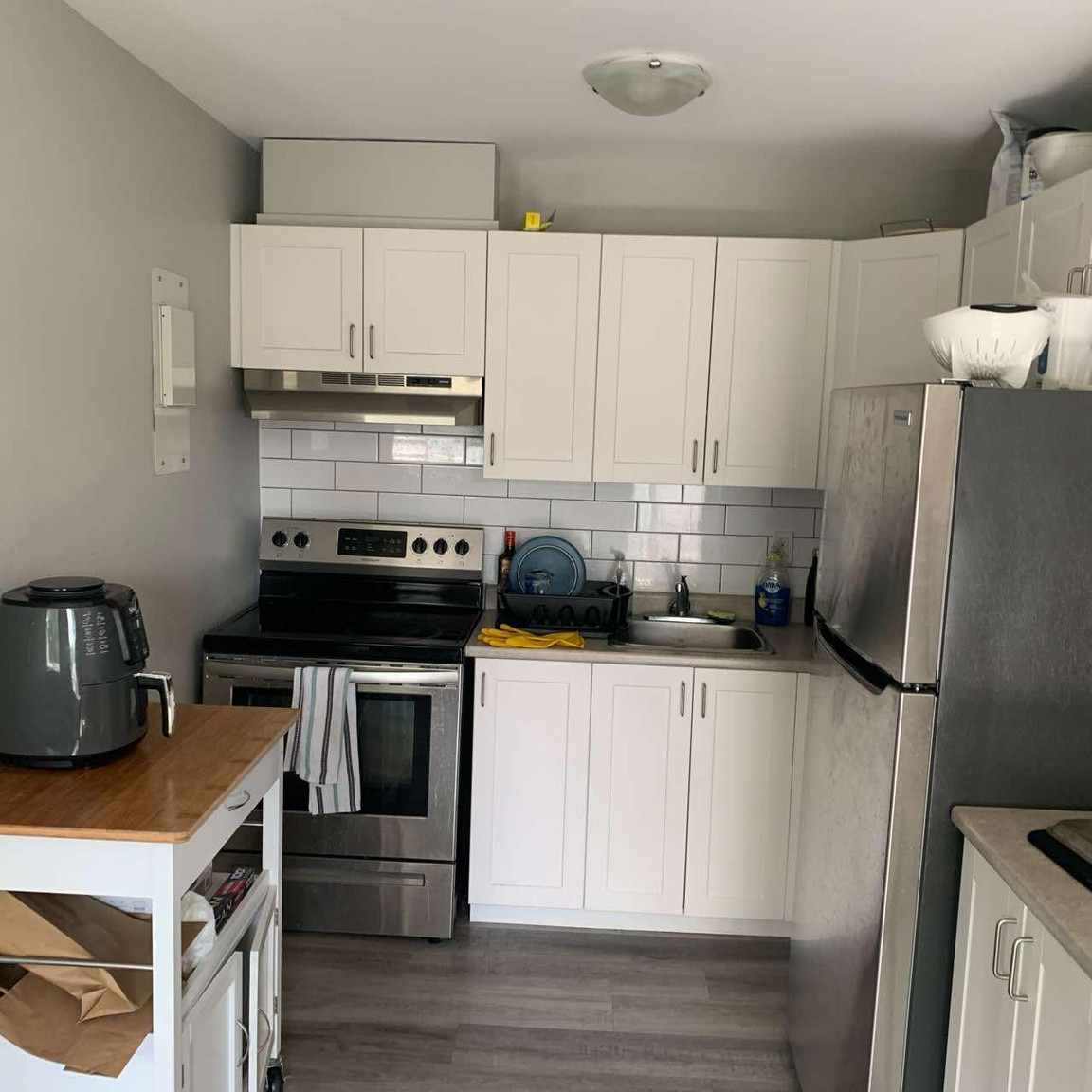 385 Division Street - Photo 8