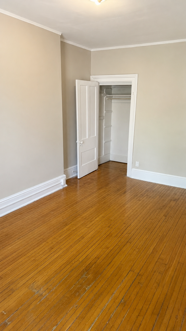 167 King Street East - Photo 12